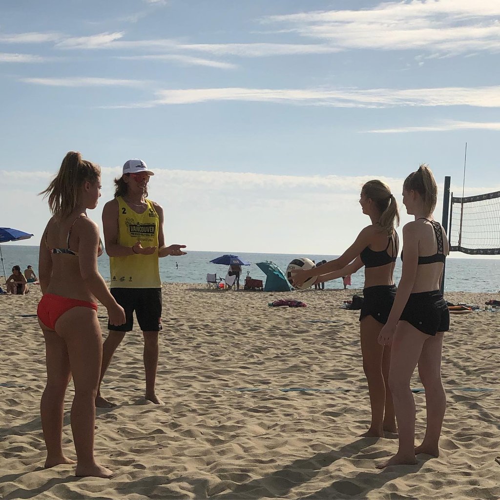 Adam Thompson volleyball